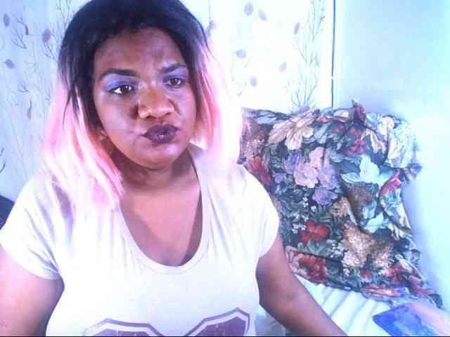 IndianSexyAss00 webcam