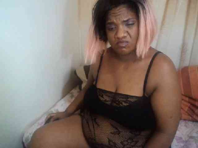 IndianSexyAss00 webcam