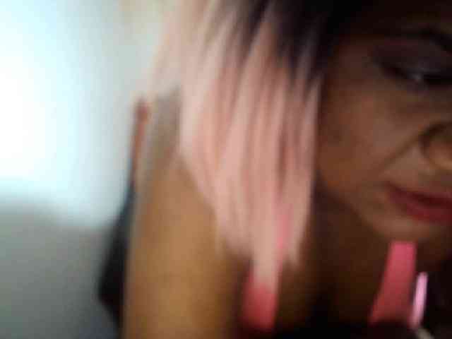 IndianSexyAss00 webcam