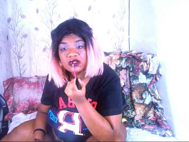 IndianSexyAss00 webcam