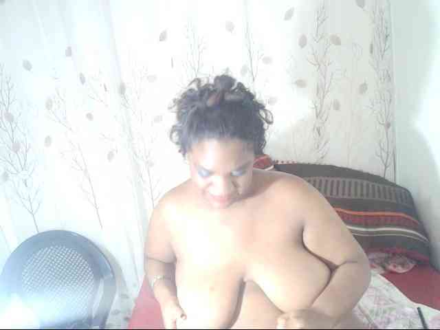 IndianSexyAss00 webcam