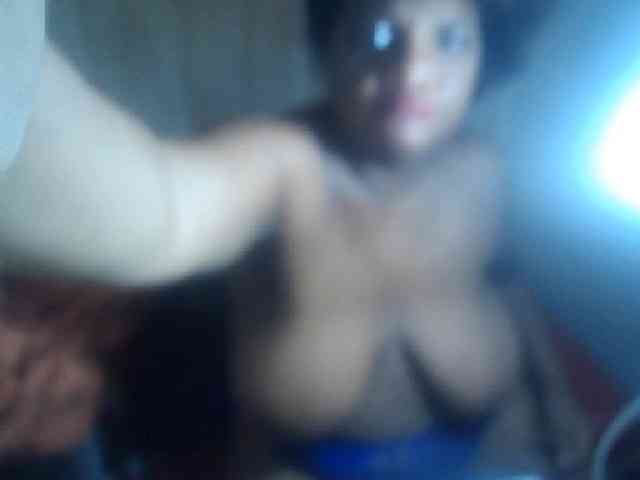 IndianSexyAss00 webcam