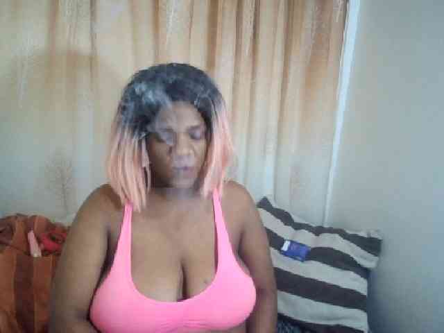 IndianSexyAss00 webcam