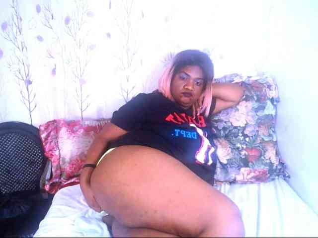 IndianSexyAss00 webcam