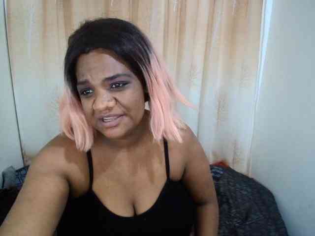 IndianSexyAss00 webcam