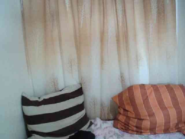 IndianSexyAss00 webcam