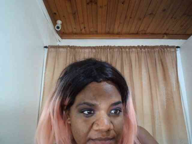 IndianSexyAss00 webcam