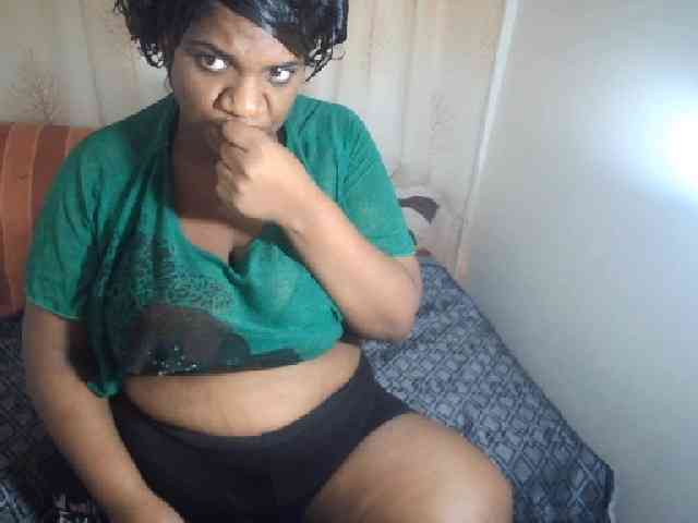 IndianSexyAss00 webcam