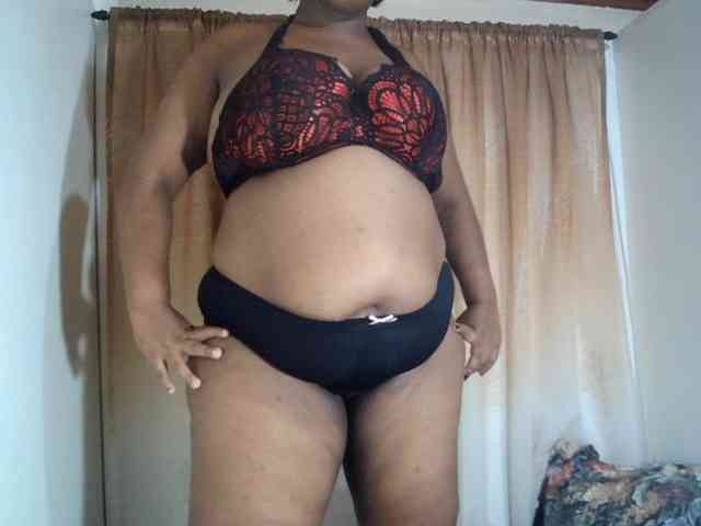 IndianSexyAss00 webcam