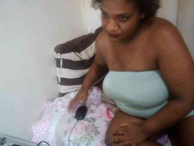 IndianSexyAss00 webcam