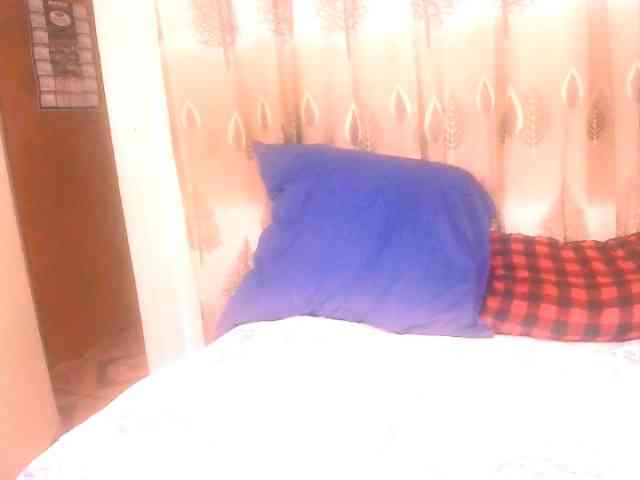 IndianSexyAss00 webcam