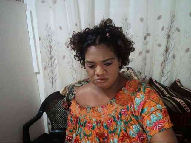 IndianSexyAss00 webcam