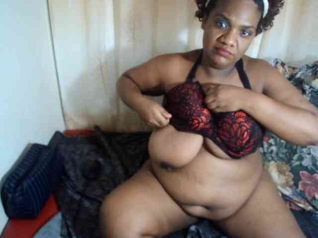 IndianSexyAss00 webcam