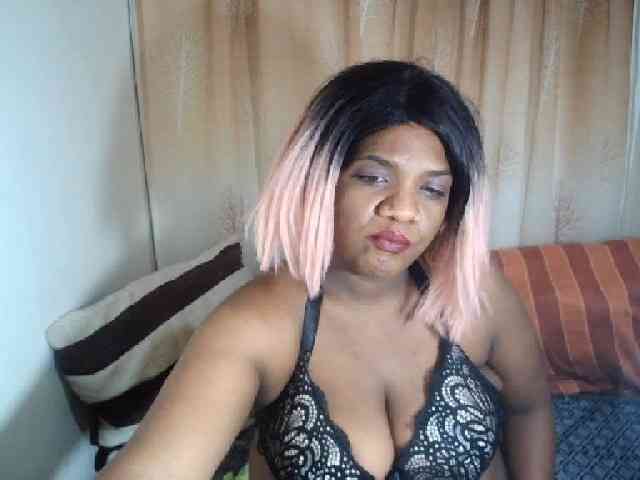 IndianSexyAss00 webcam