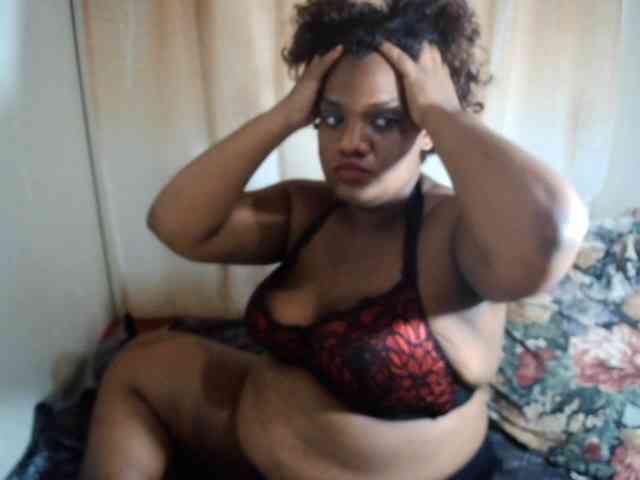 IndianSexyAss00 webcam