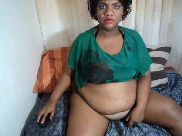 IndianSexyAss00 webcam