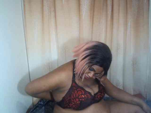 IndianSexyAss00 webcam