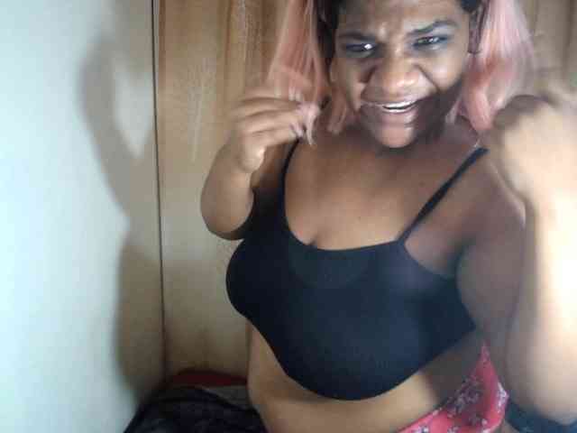 IndianSexyAss00 webcam