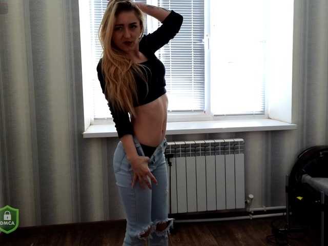 SpaceDanger's BongaCams show and profile