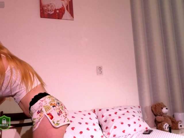 SpaceDanger's BongaCams show and profile