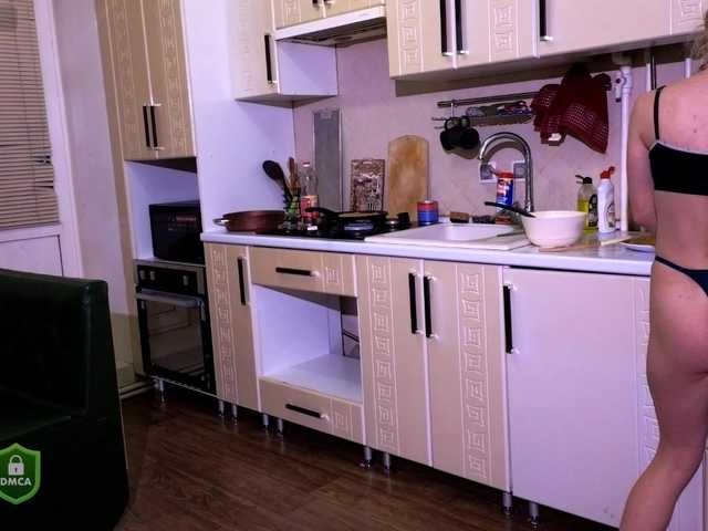 SpaceDanger's BongaCams show and profile