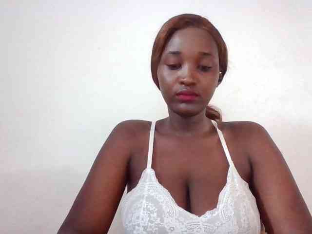 Thickbabiey Live Webcam on BongaCams