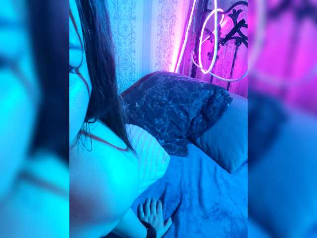 видео Gentlyplease1