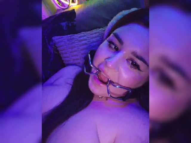 Gentlyplease1's BongaCams show and profile