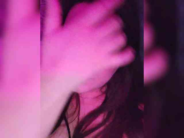 Gentlyplease1 webcam