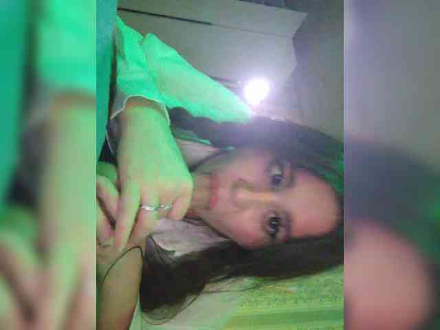 Gentlyplease1 webcam