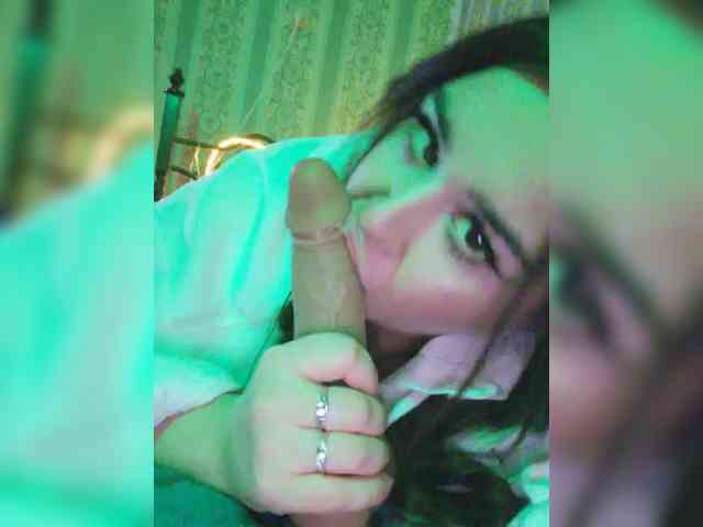 Gentlyplease1 webcam