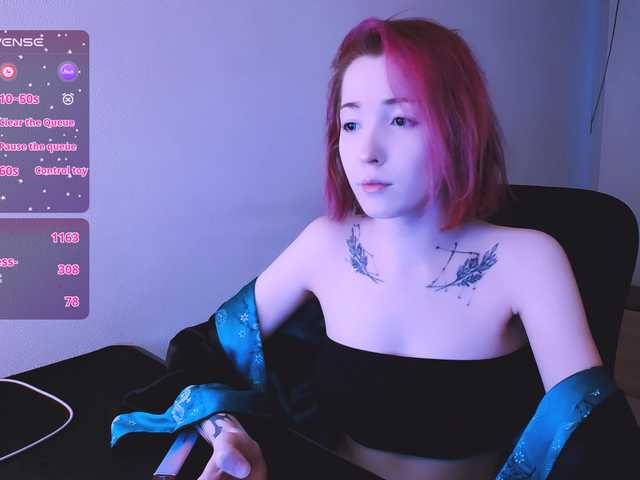 SnekoUWU's BongaCams show and profile
