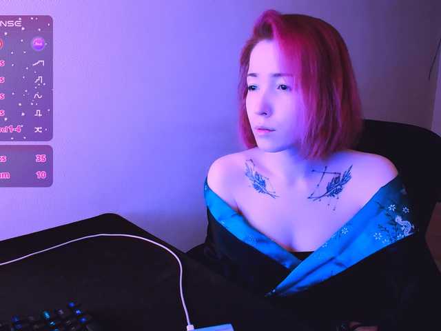 SnekoUWU's BongaCams show and profile