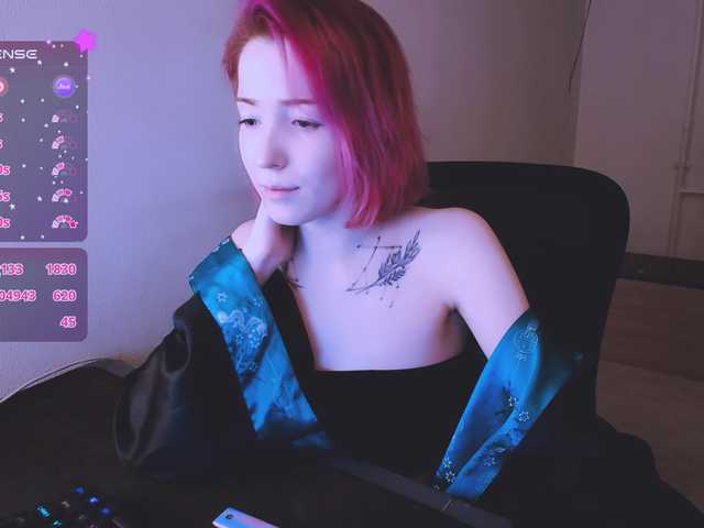 SnekoUWU's BongaCams show and profile