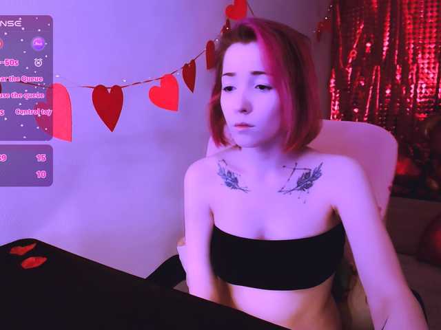 SnekoUWU's BongaCams show and profile