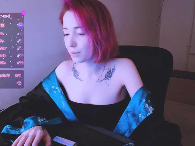 SnekoUWU's BongaCams show and profile