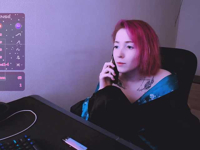 SnekoUWU's BongaCams show and profile
