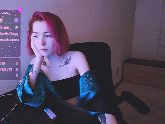 SnekoUWU's BongaCams show and profile