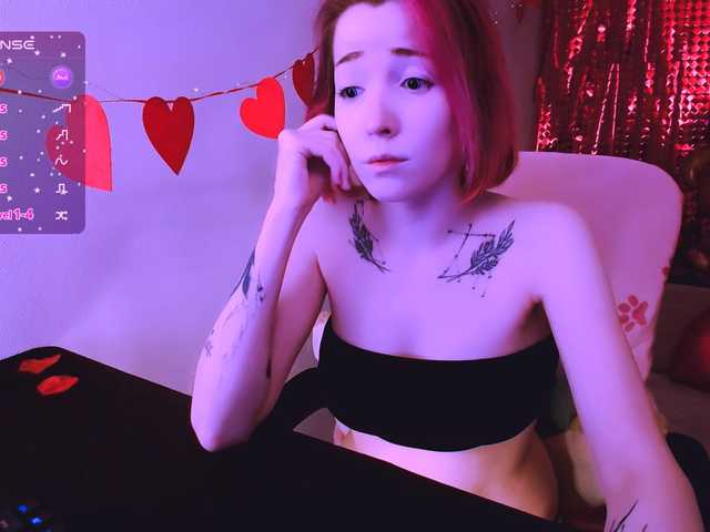 SnekoUWU's BongaCams show and profile