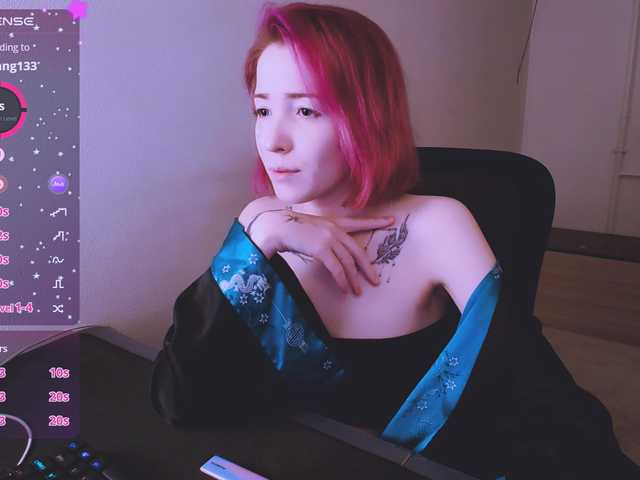 SnekoUWU's BongaCams show and profile