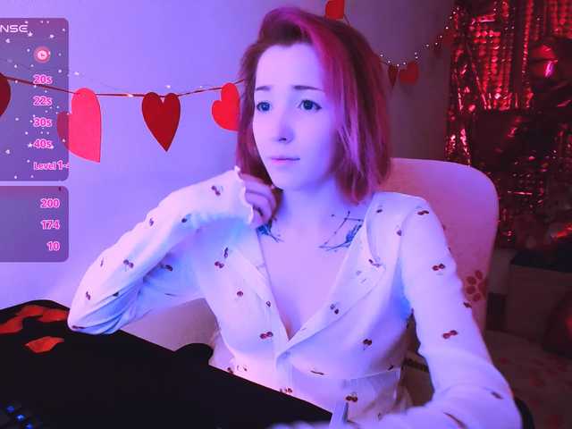 SnekoUWU free chat on liveonude