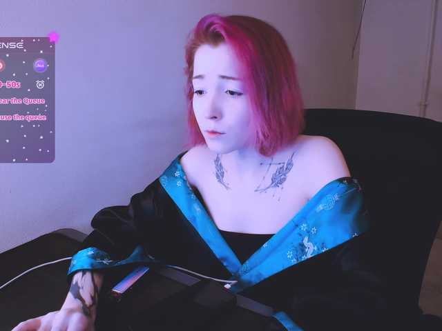 SnekoUWU's BongaCams show and profile