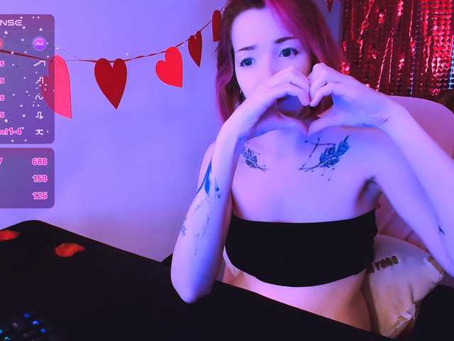 SnekoUWU's BongaCams show and profile