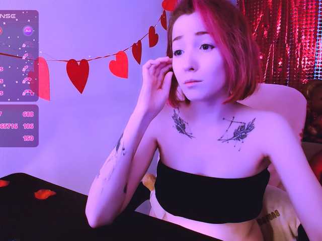 SnekoUWU's BongaCams show and profile