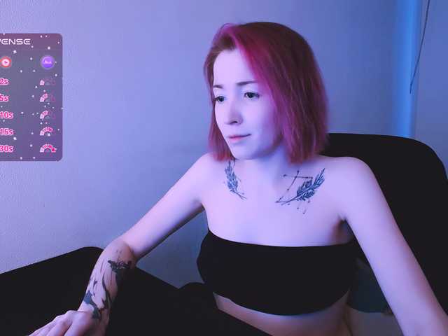 SnekoUWU's BongaCams show and profile