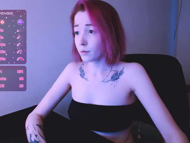 SnekoUWU's BongaCams show and profile