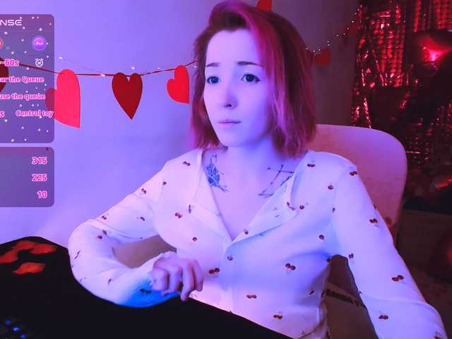 SnekoUWU's BongaCams show and profile