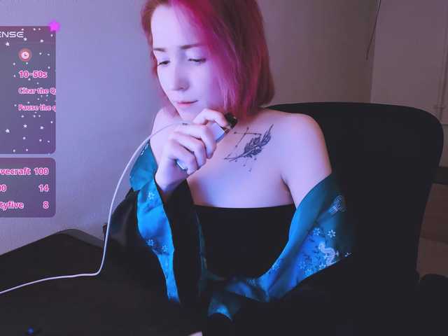 SnekoUWU's BongaCams show and profile