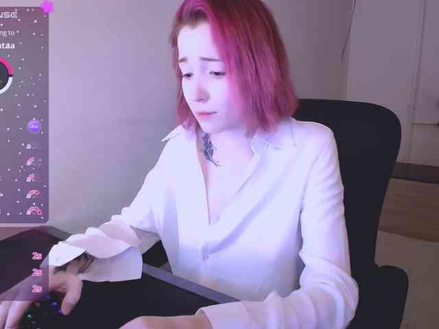 free online web cam SnekoUWU