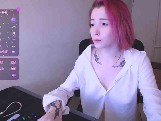 SnekoUWU Live Webcam on BongaCams